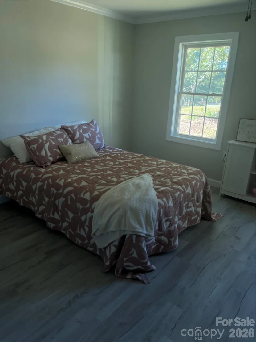 Photo of 581 Sutton Spring Road