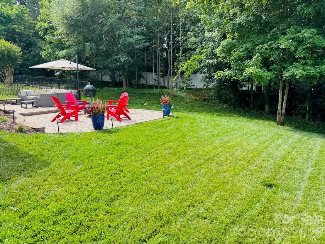 Photo of 108 Willowbrook Drive