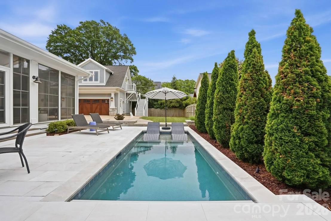 Photo of 2501 Marshall Place