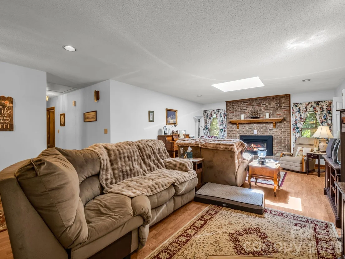 Photo of 80 Fox Briar Drive