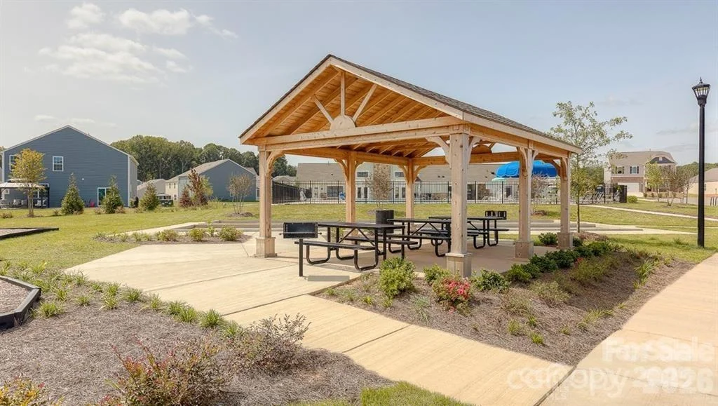 Photo of 128 Longleaf Drive