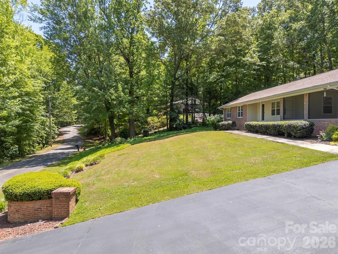 Photo of 113 Chestnut Road