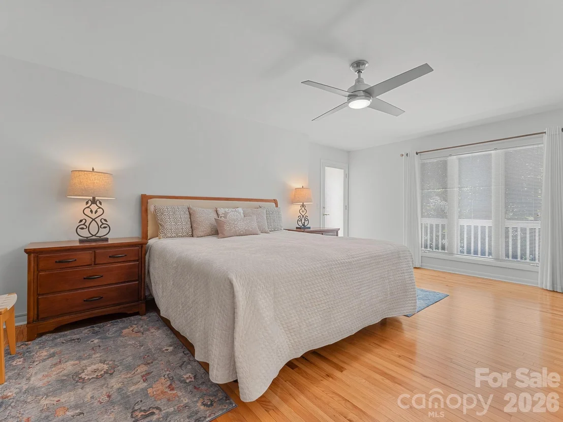 Photo of 5 Jackson Grove S