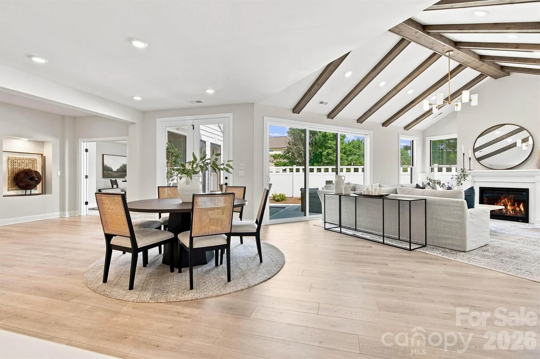 Photo of 3015 Five Creek Road