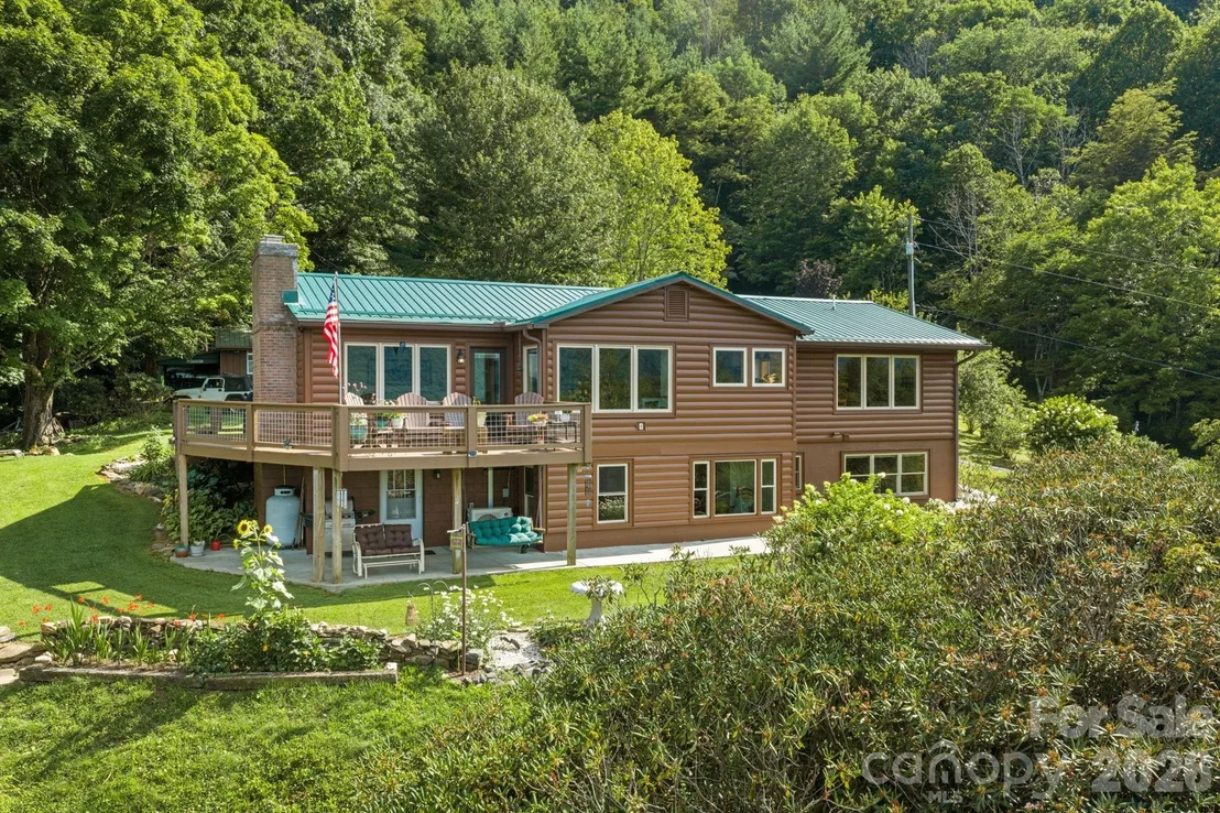 Photo of 1013 Perry Road