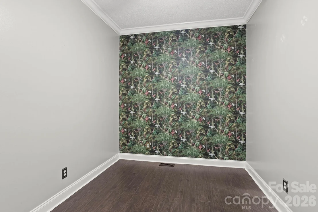 Photo of 97 Meadowview Drive