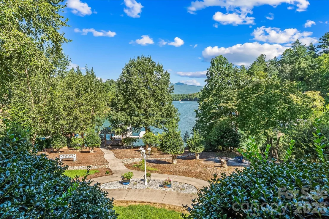 Photo of 705 Waters Edge Drive
