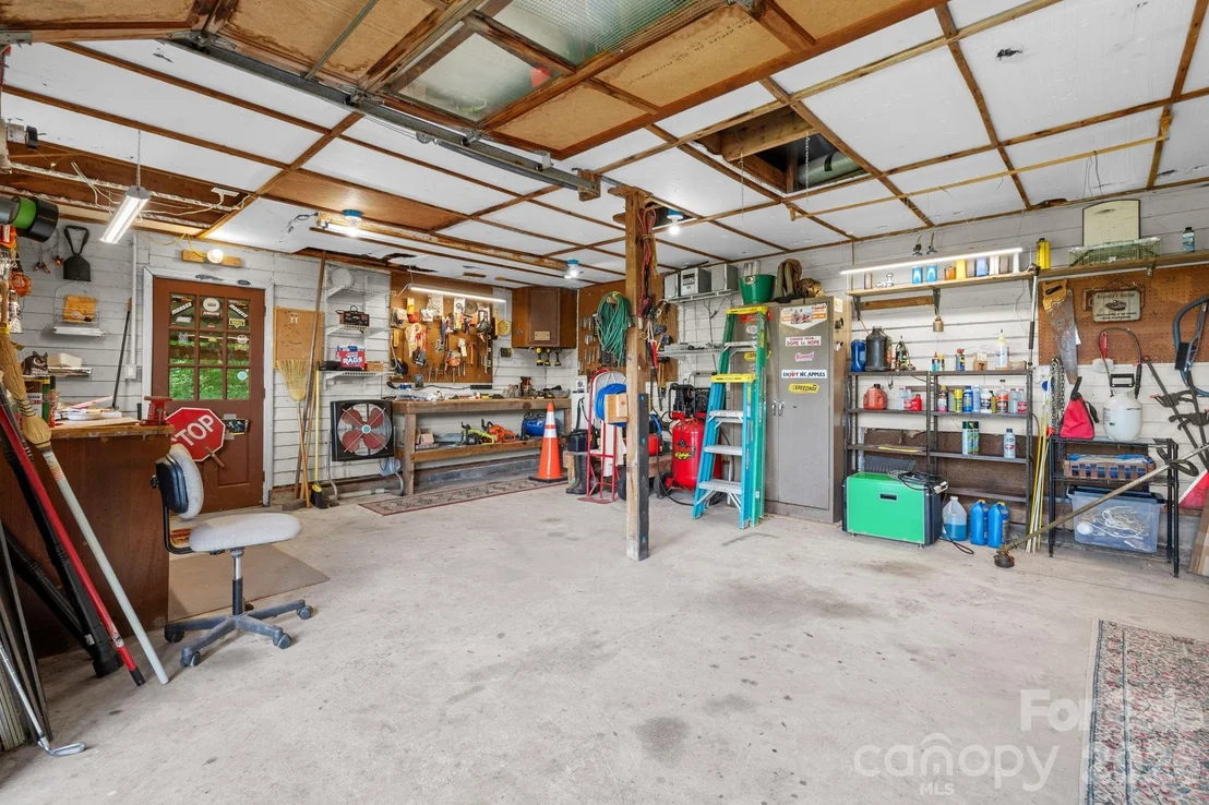 Photo of 1013 Perry Road