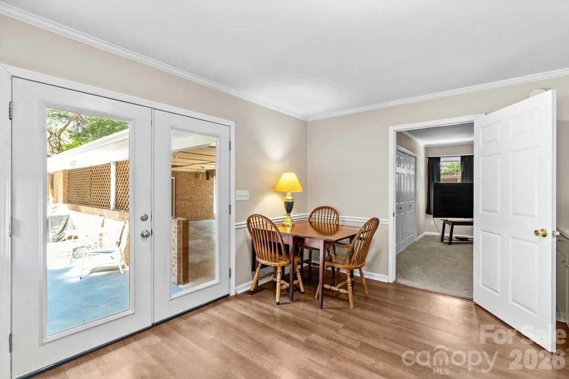 Photo of 320 Miller Drive