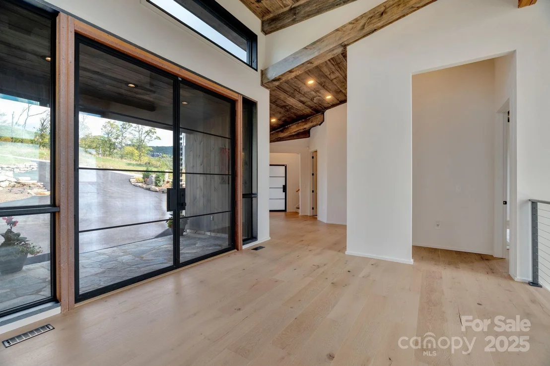 Photo of 294 Silver Eagle Trail