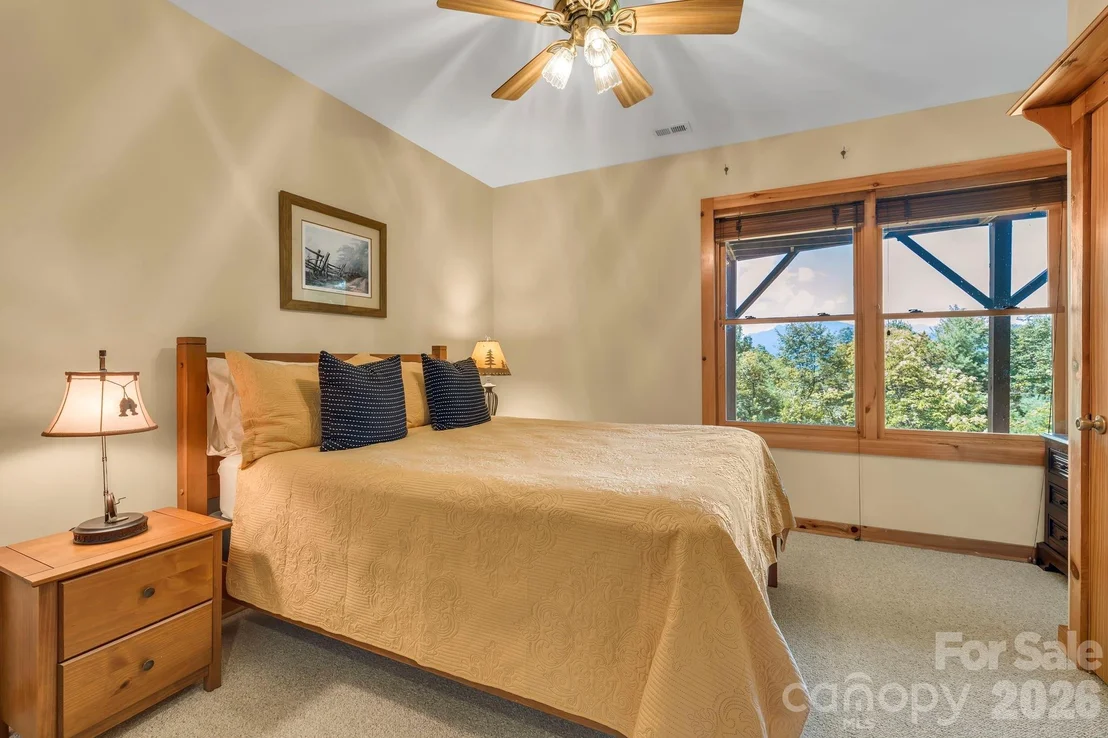 Photo of 4880 Nightingale Lane