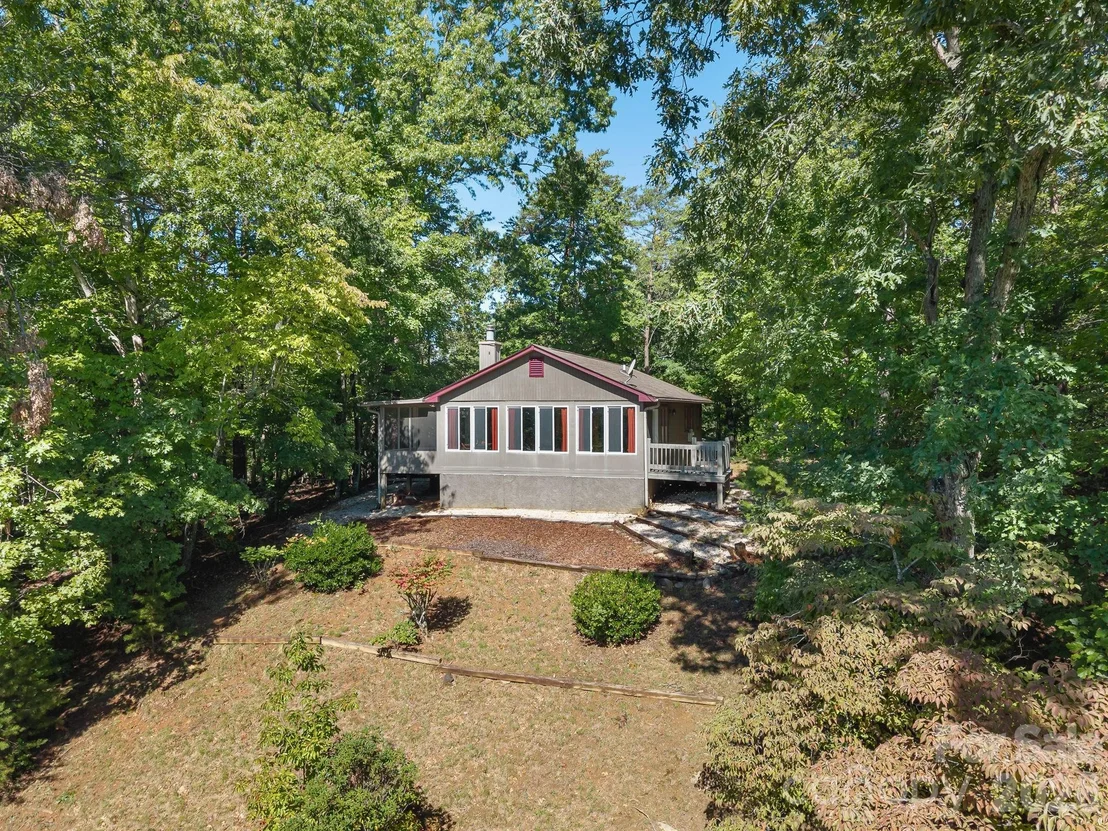 Photo of 600 Piney Gate Road