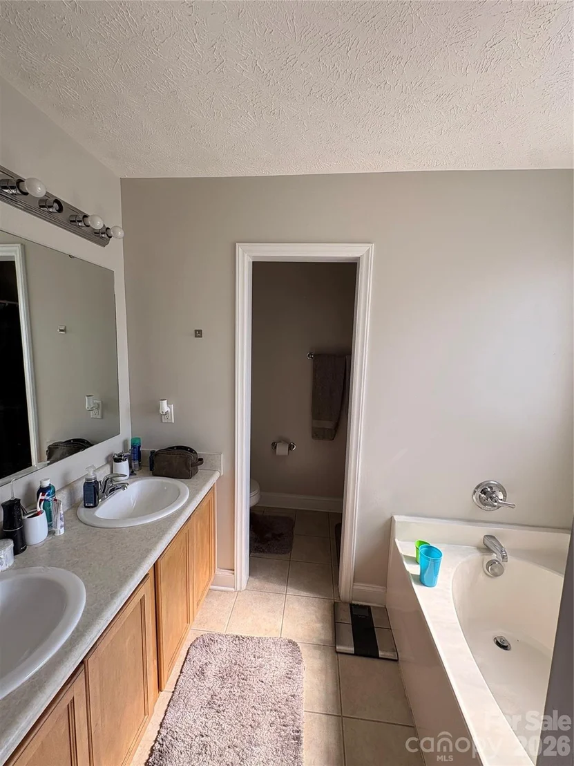 Photo of 195 Moorea Drive