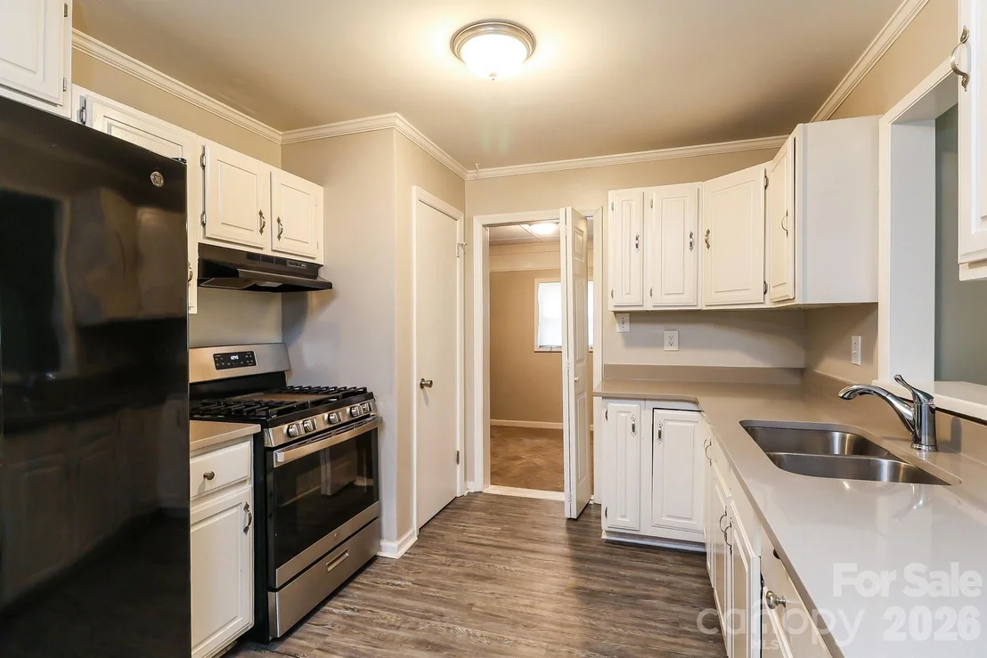 Photo of 6424 Springfield Drive