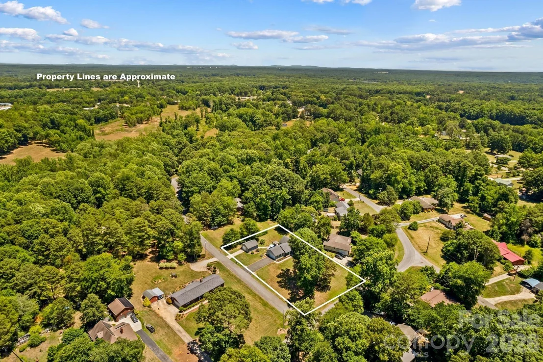 Photo of 465 Bonanza Drive