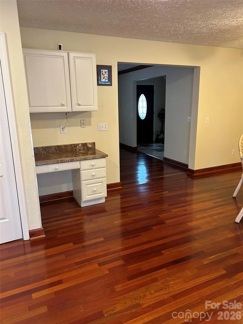 Photo of 323 Swamp Fox Drive