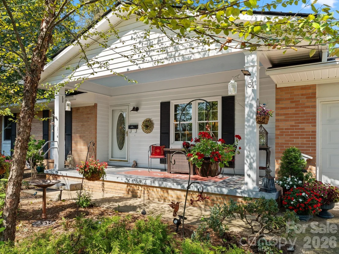 Photo of 51 Parkview Drive