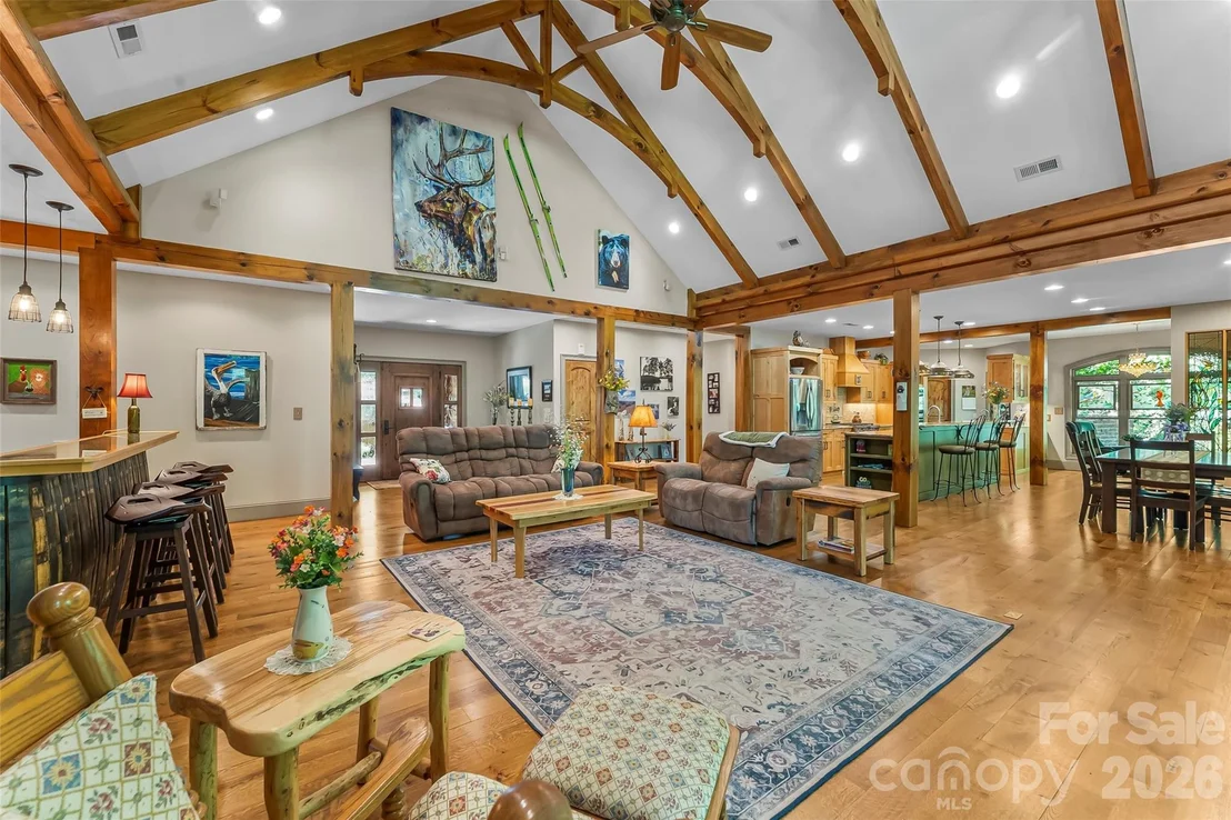 Photo of 1313 High Trail Drive