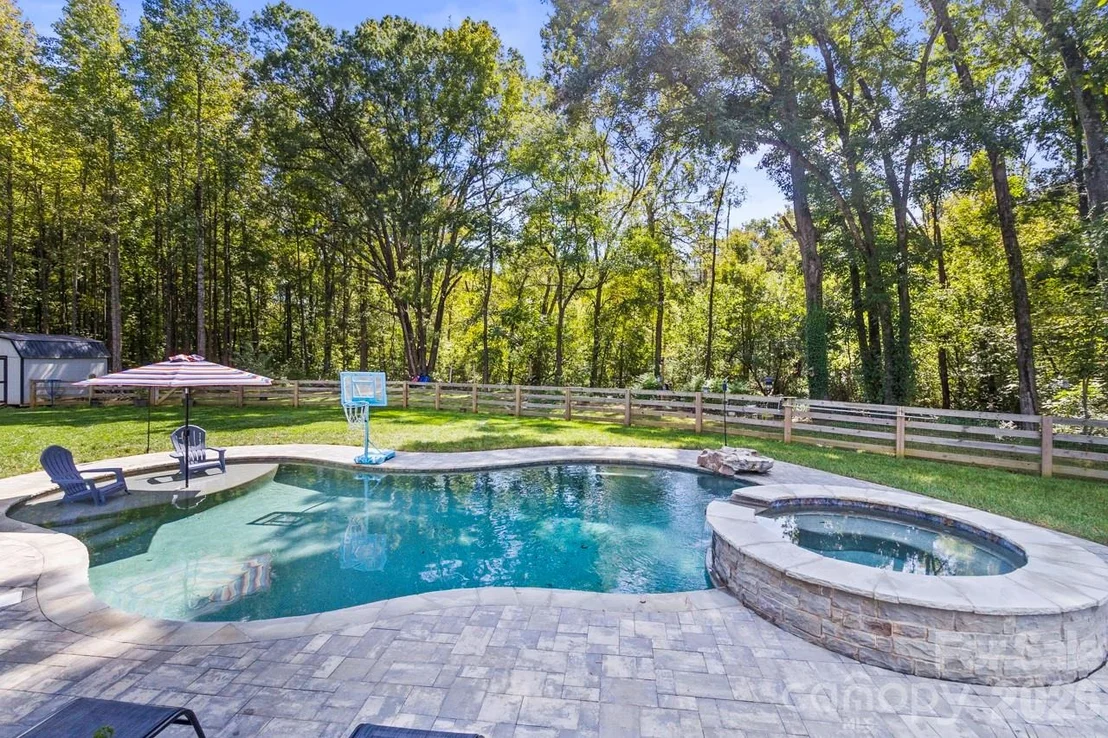 Photo of 1796 Cranwell Drive
