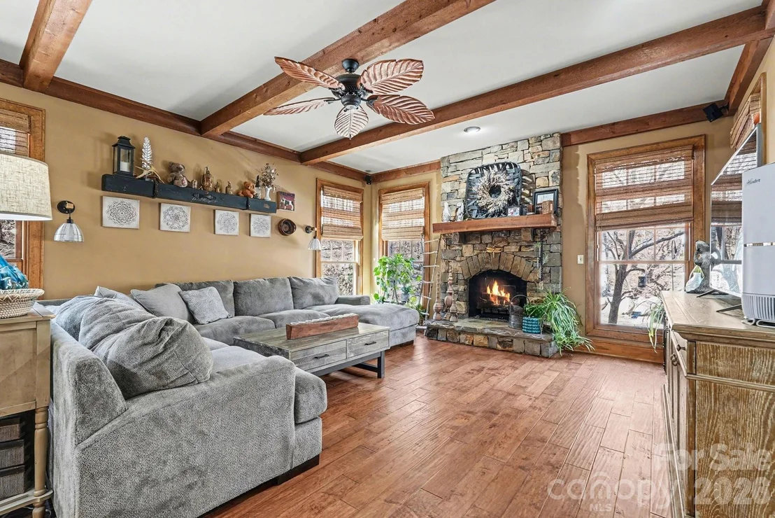 Photo of 2554 Deep Gap Farm Road
