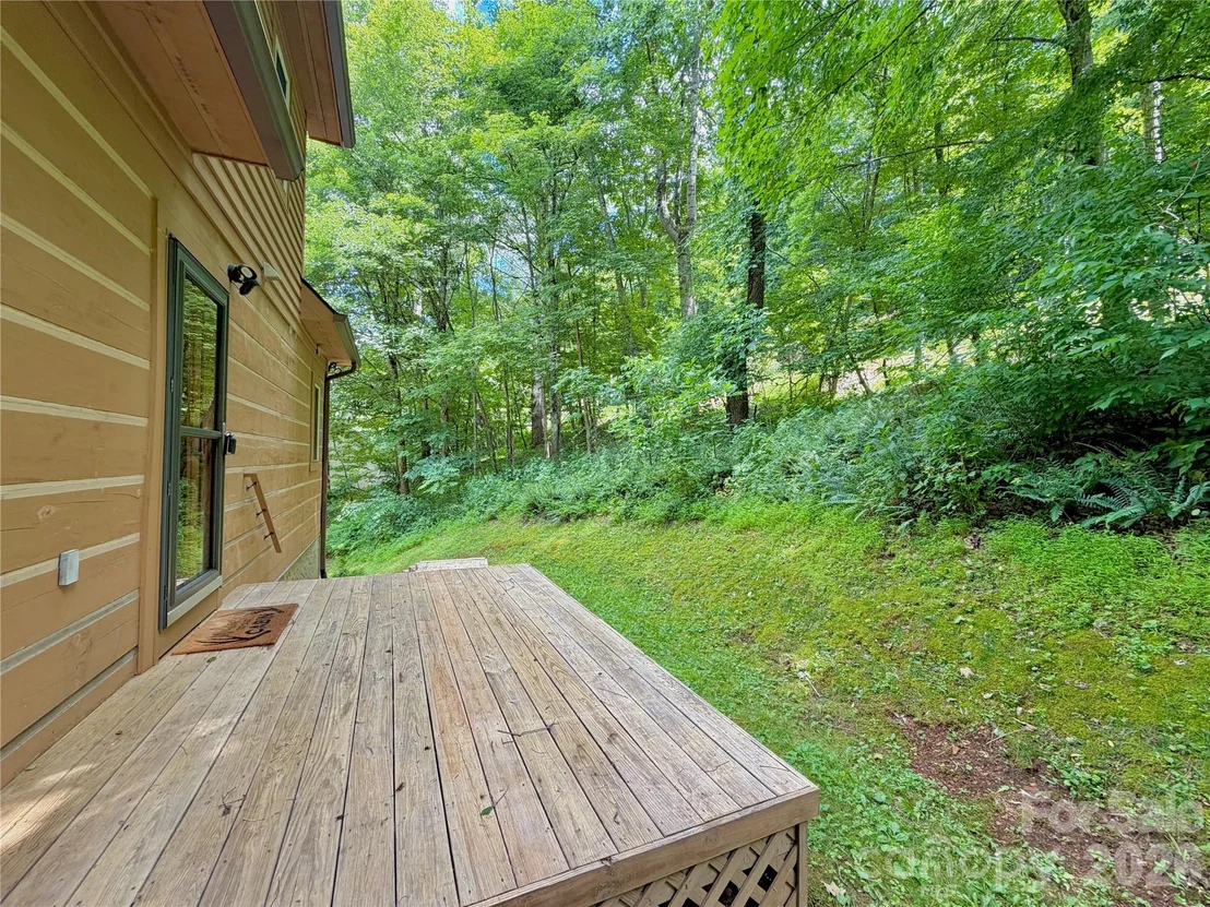 Photo of 219 Red Maple Lane