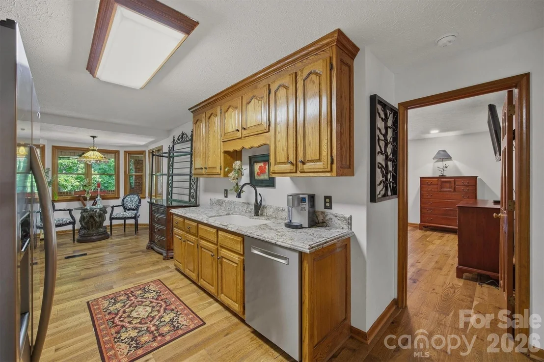 Photo of 232 Westwood Drive