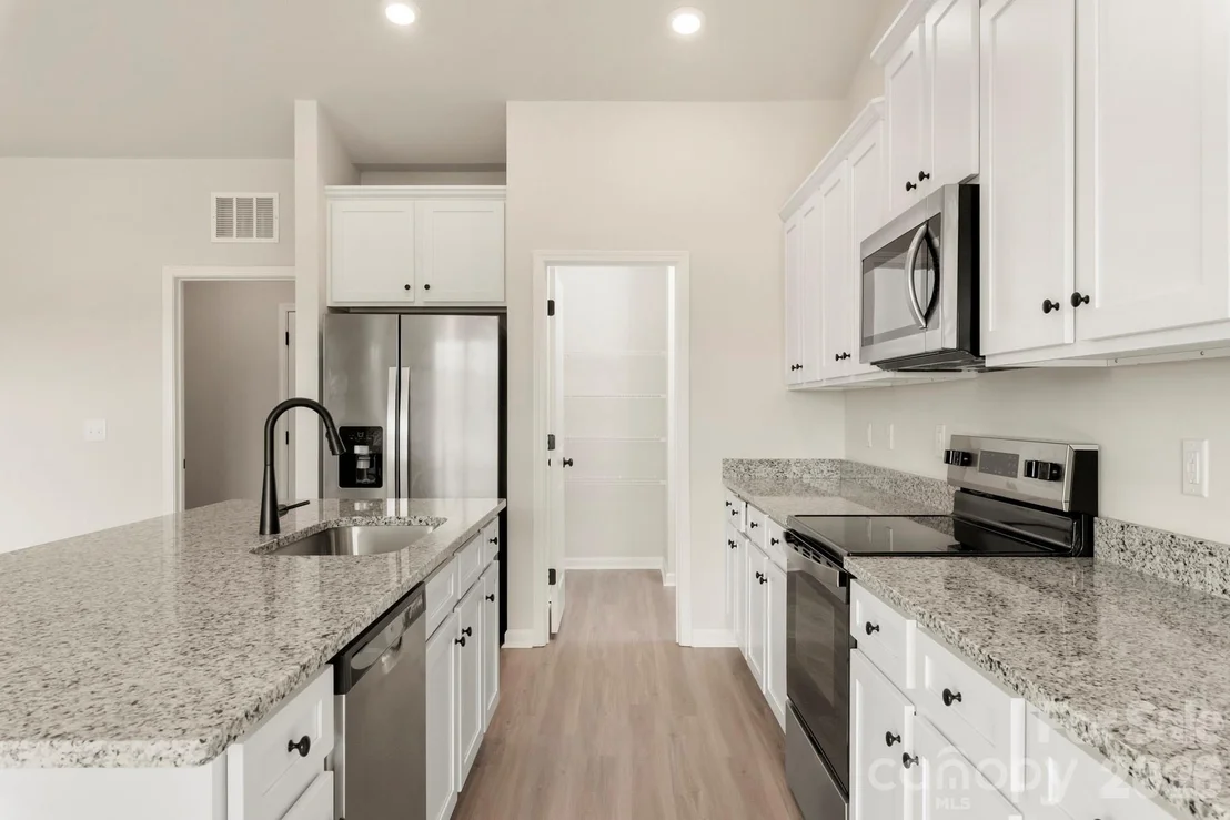 Photo of 3428 Robindale Drive