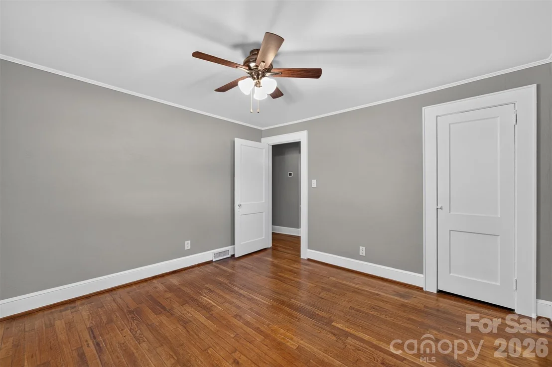 Photo of 1829 3rd Street NE