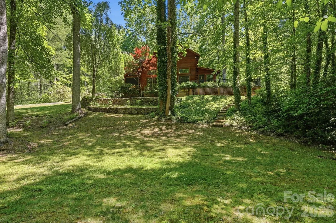 Photo of 16 Shadow Brook Drive