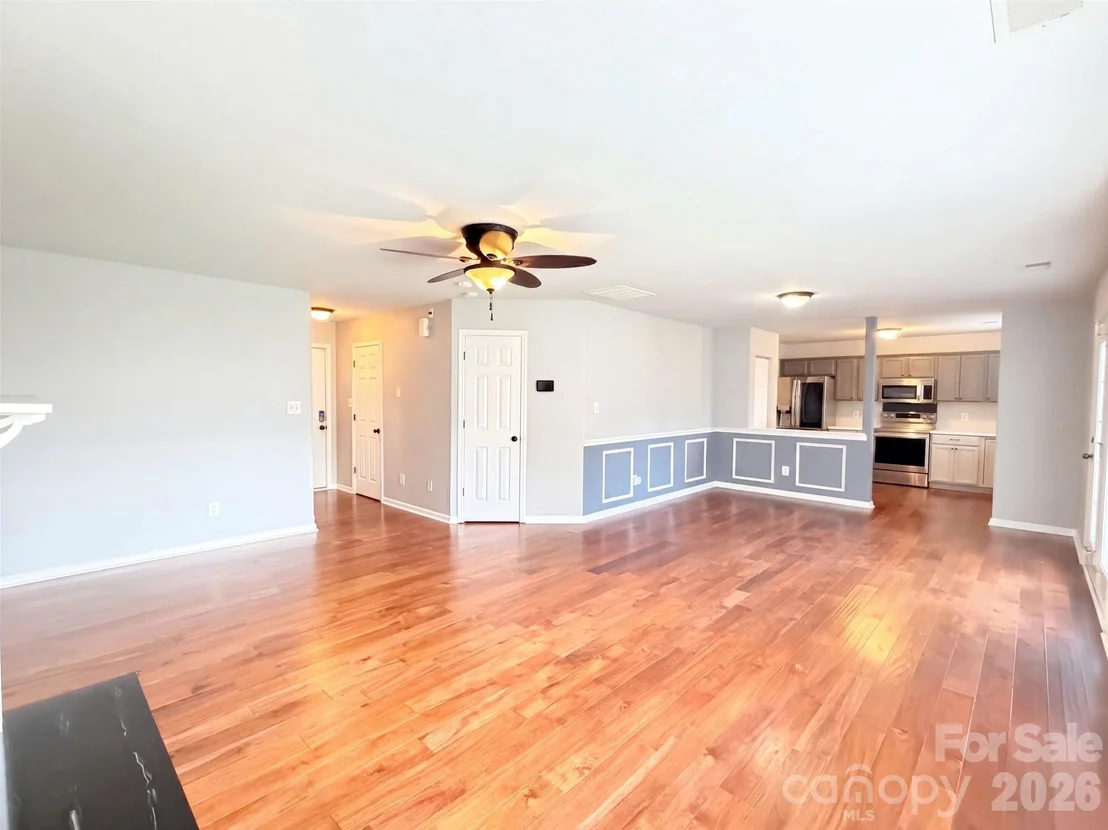 Photo of 2000 Sunlight Path Drive