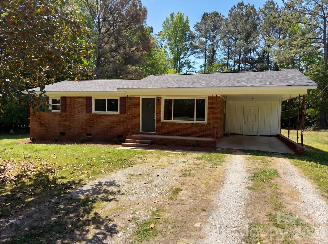 Photo of 2155 Airdale Road