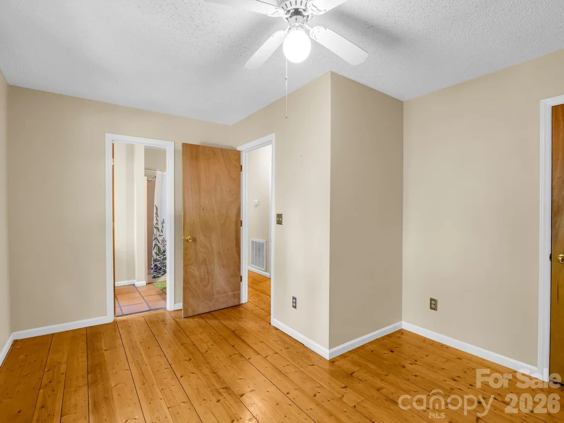 Photo of 255 & 257 Crescent Street