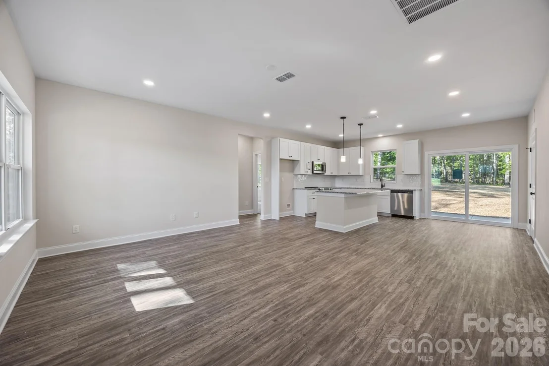 Photo of 818 Bethlehem Road