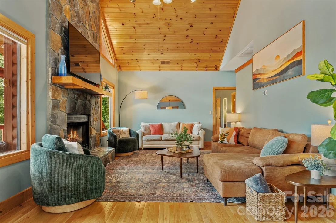 Photo of 3182 El Miner Drive