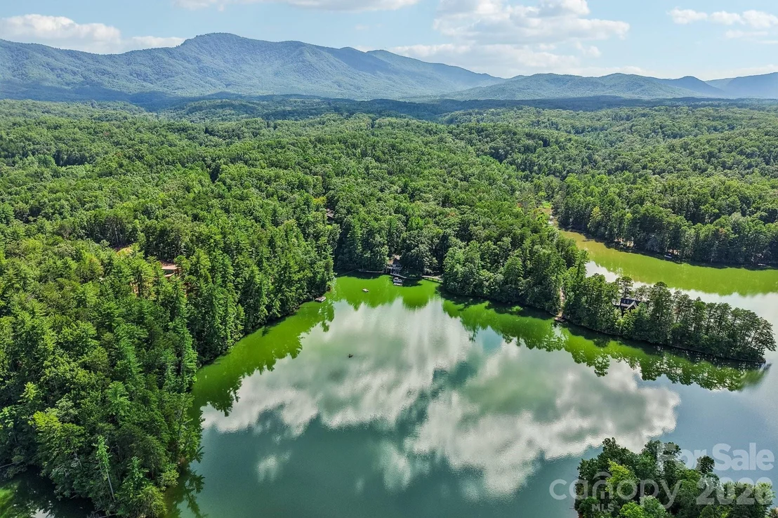 Photo of 35 Mountain Parkway