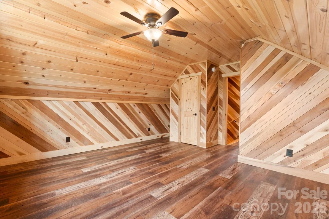 Photo of 449 Hampton Ridge Road