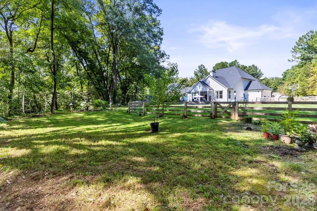 Photo of 1796 Cranwell Drive