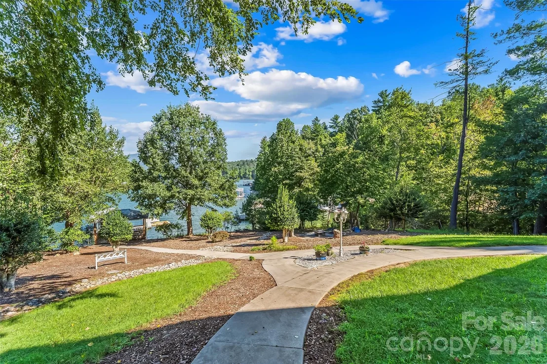 Photo of 705 Waters Edge Drive