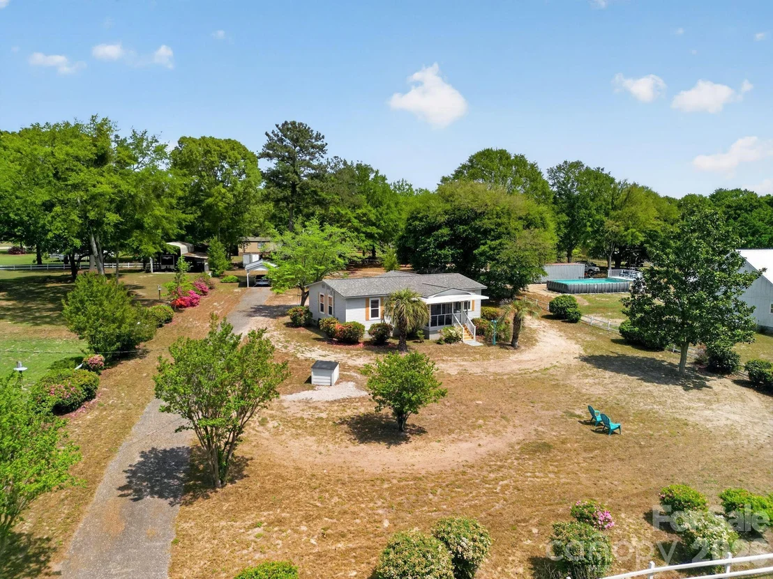 Photo of 1724 Camp Shelor Drive