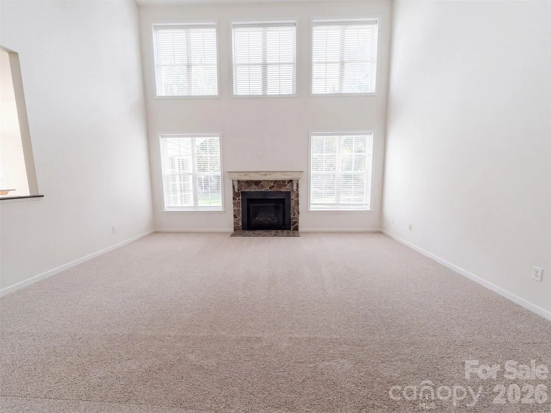 Photo of 821 Pinkney Place