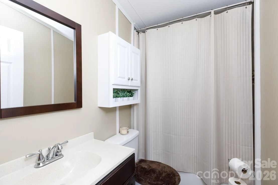 Photo of 652 Sutton Spring Road