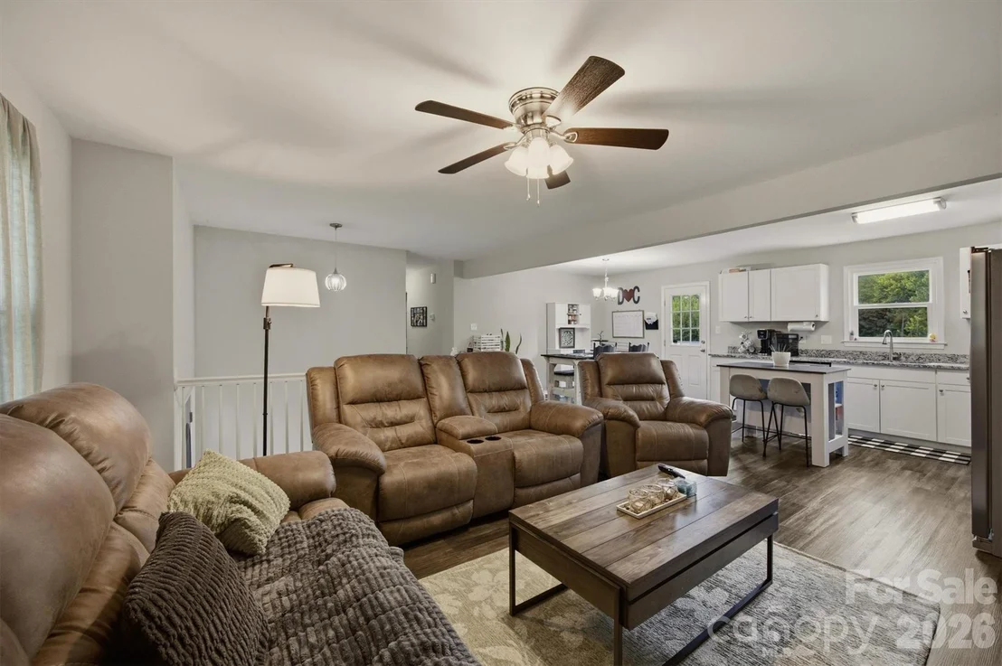 Photo of 1772 Woodridge Circle