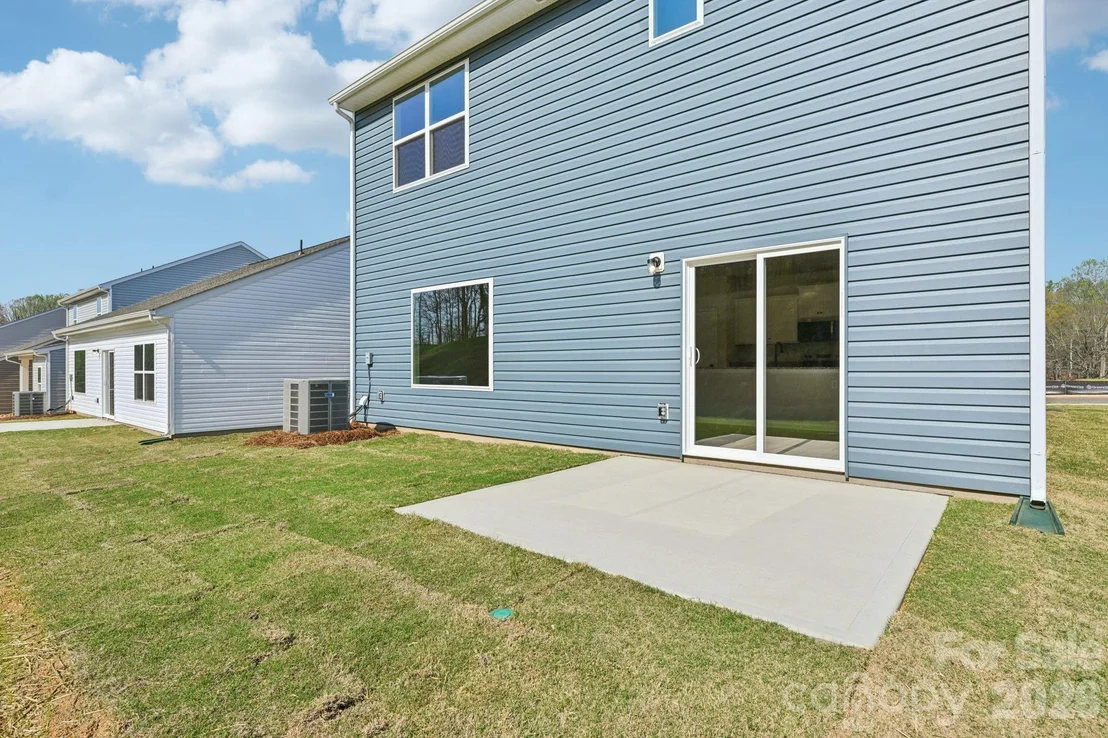Photo of 818 Willow Estates Drive