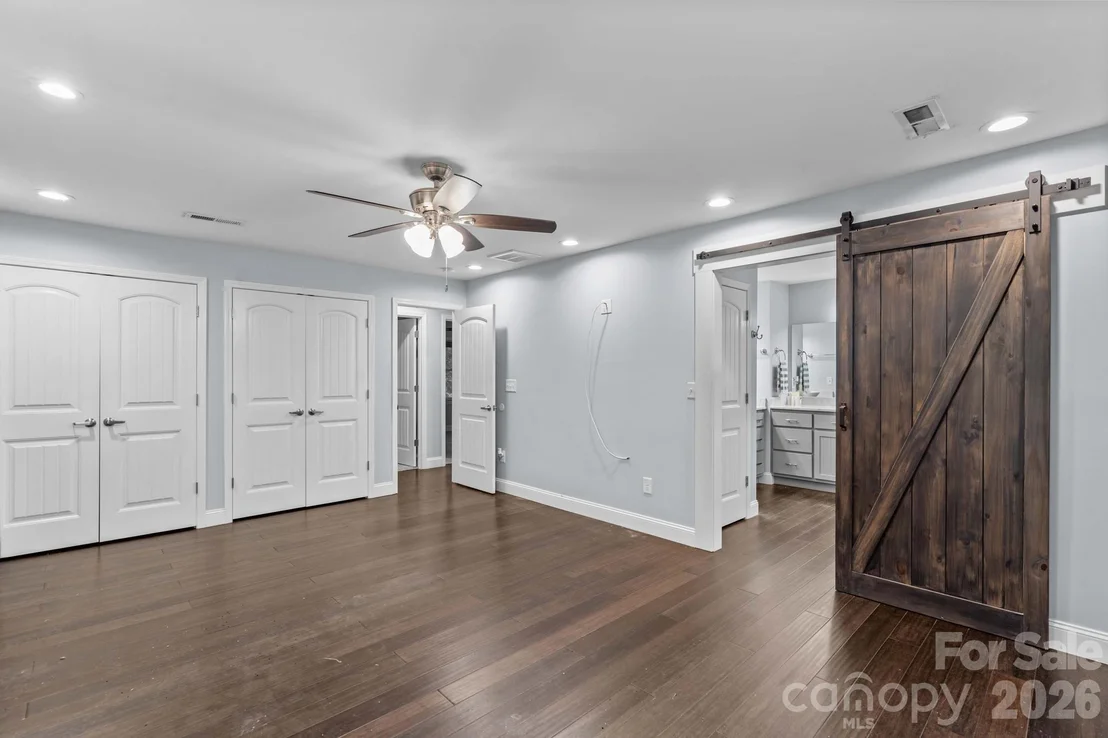 Photo of 465 Bonanza Drive