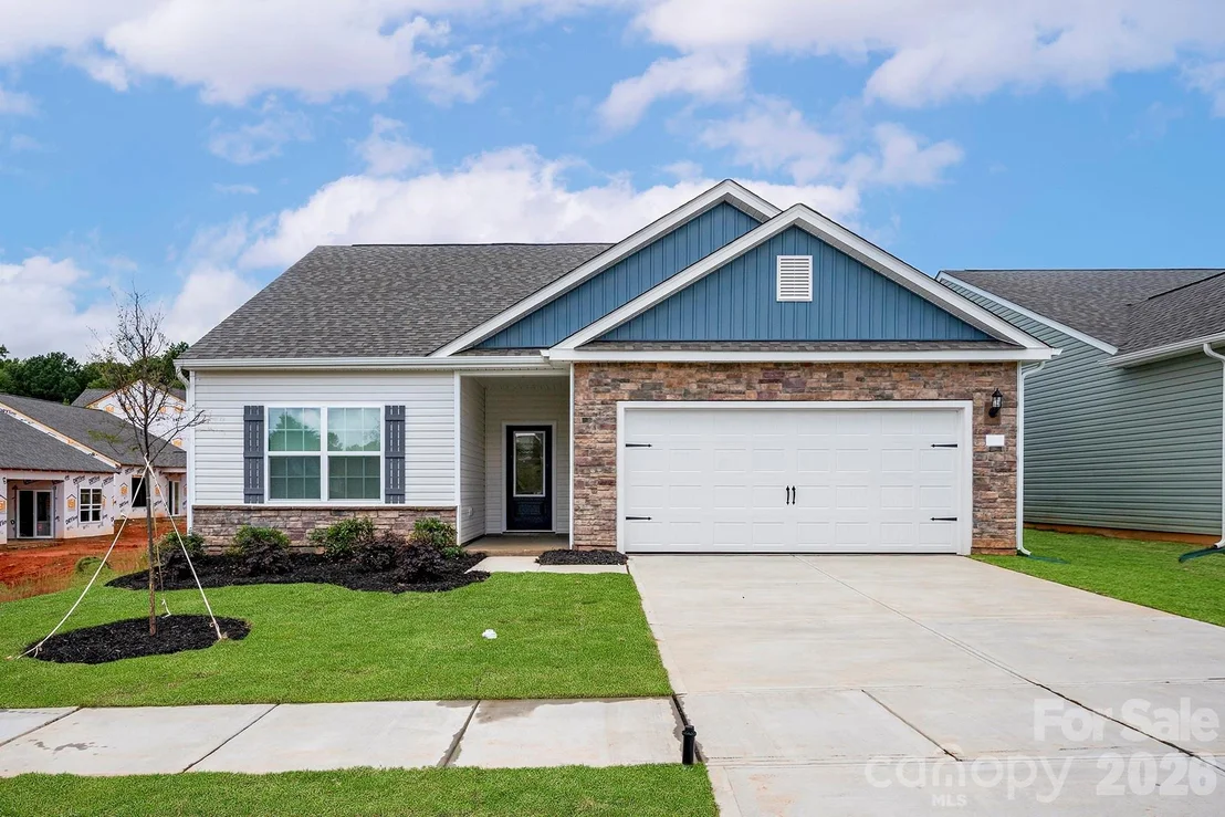 Photo of 714 Willow Estates Drive