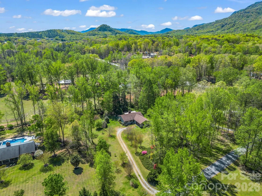 Photo of 80 Fox Briar Drive
