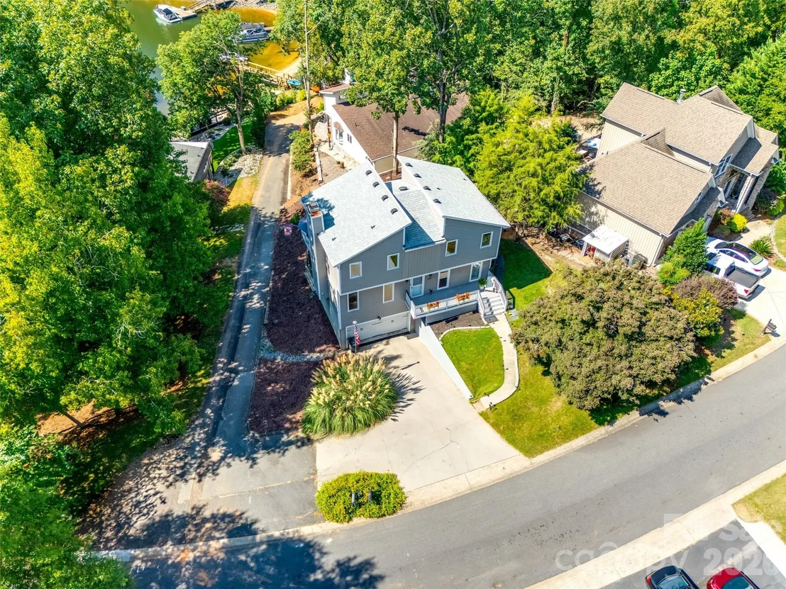 Photo of 1088 Palmyra Drive