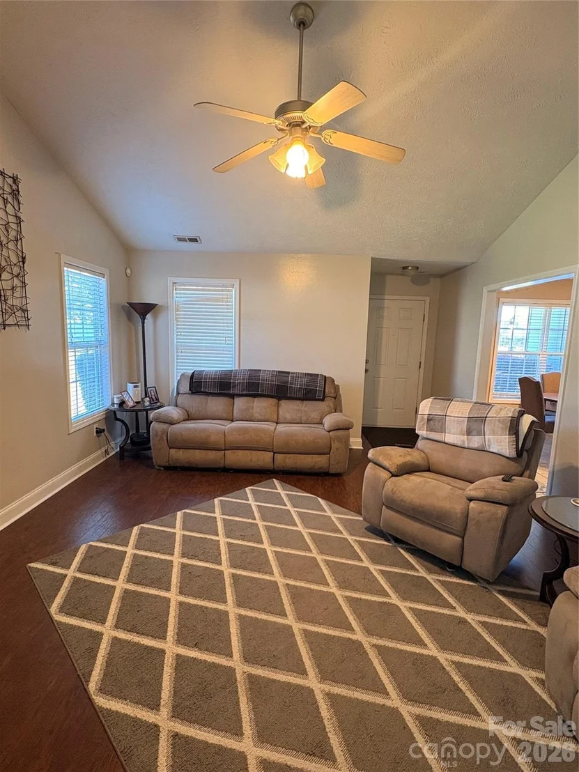 Photo of 195 Moorea Drive