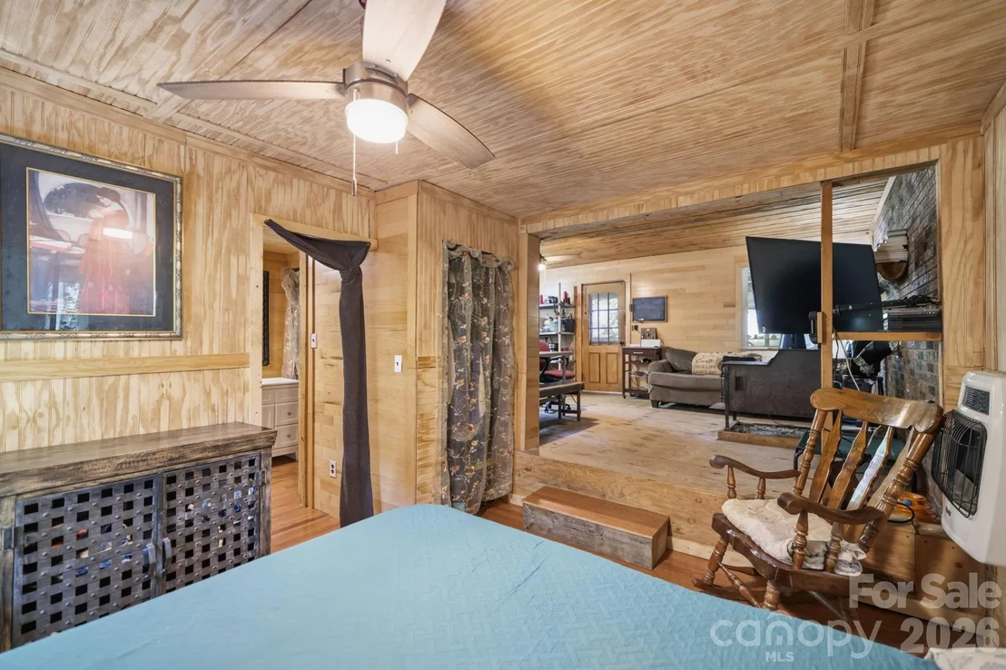 Photo of 464 Mason Road