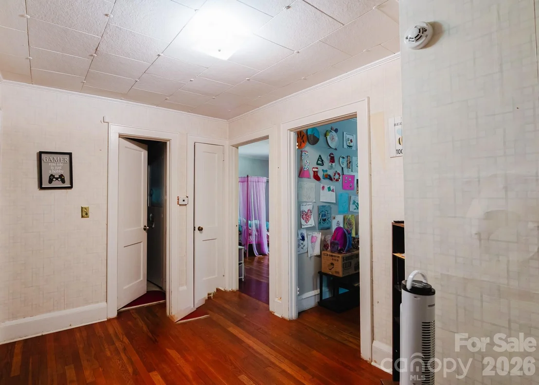 Photo of 303 Myrtle Avenue